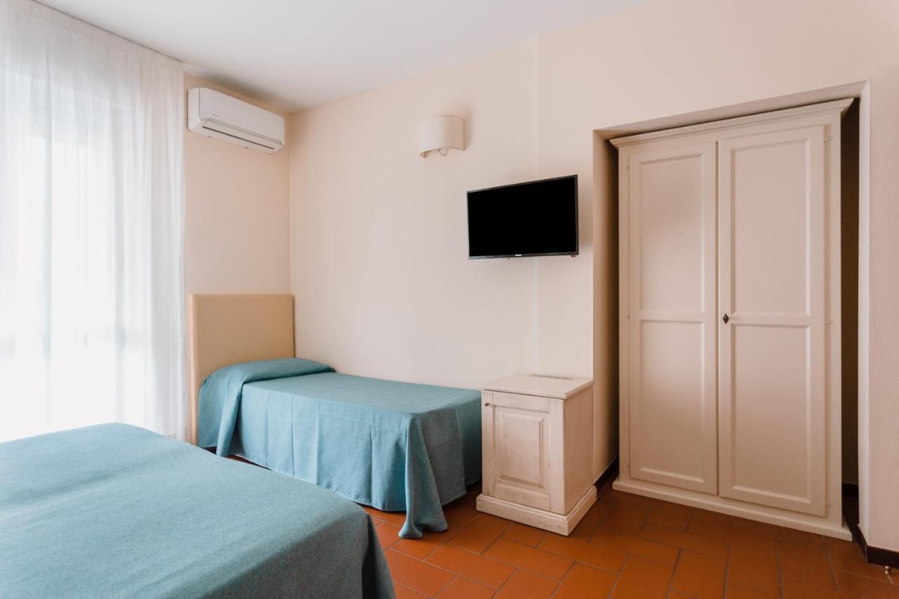 Hotel Milton Marina di Pietrasanta Zewnętrze zdjęcie