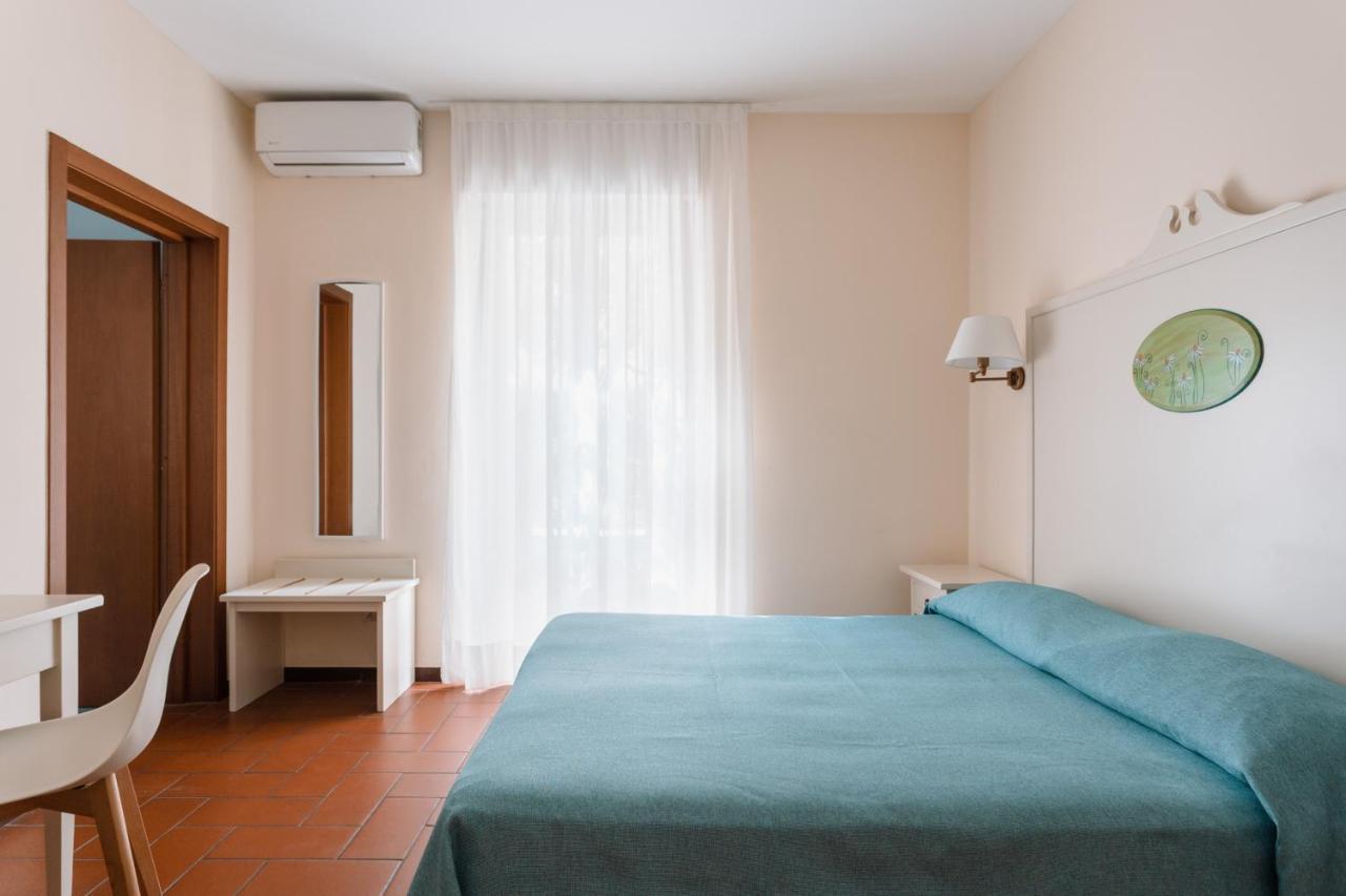 Hotel Milton Marina di Pietrasanta Zewnętrze zdjęcie